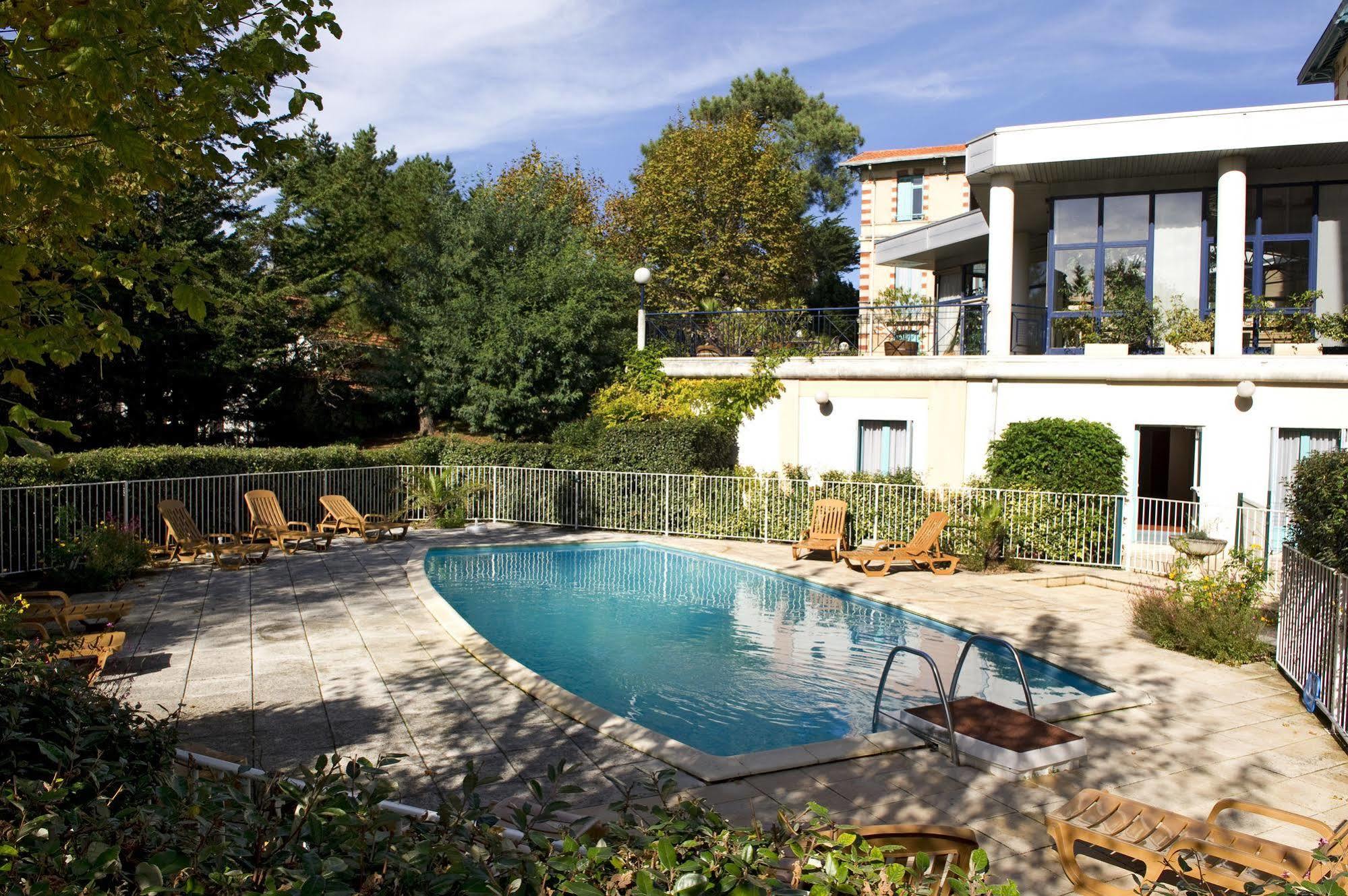 Residence De Tourisme Vacances Bleues Villa Regina Arcachon Ngoại thất bức ảnh